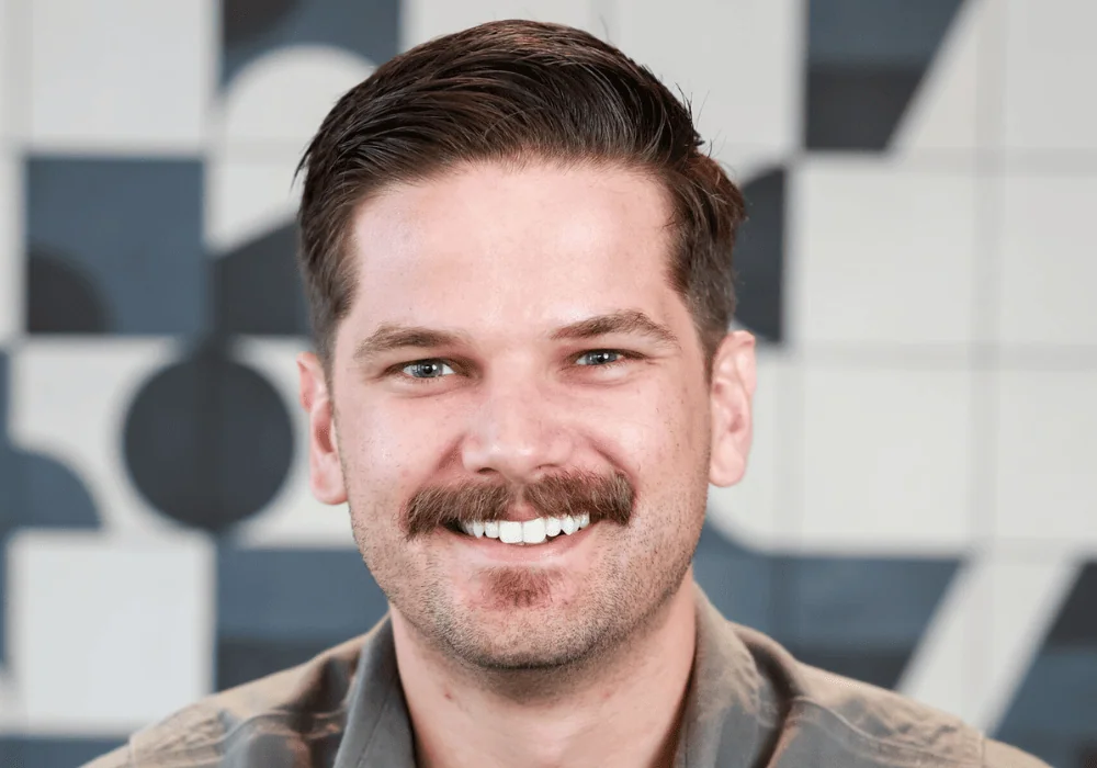 Brody hough-oakes headshot